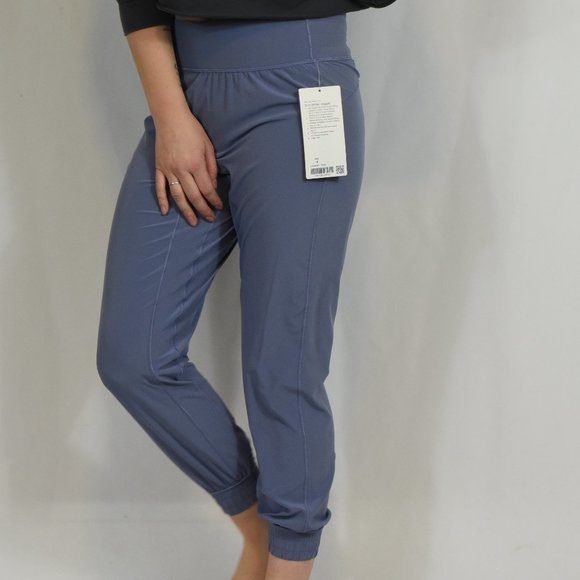 lululemon athletica Pants - NWT Lululemon Sun Setter Jogger Peri Purple Sz 4